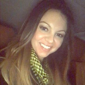 Meet your Posher, Kristen